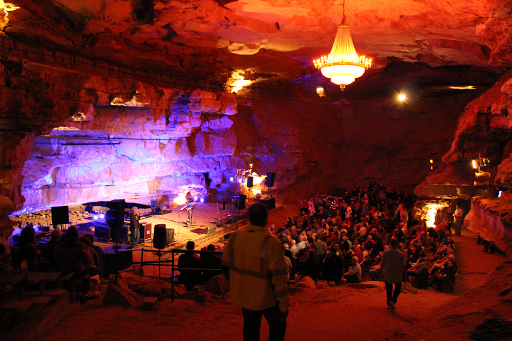 Cumberland Caverns